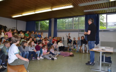 Autorenlesung mit Josef Koller an der Landernschule 